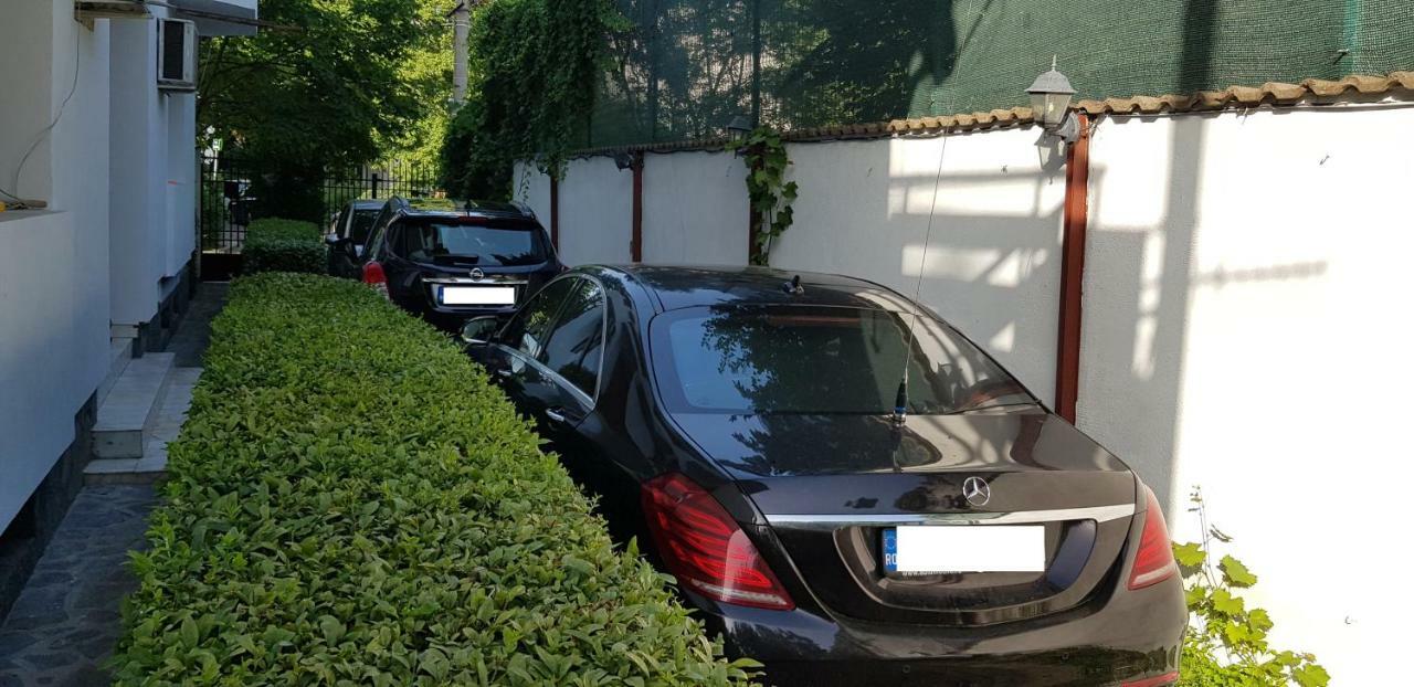 Pension La Noblesse Βουκουρέστι Εξωτερικό φωτογραφία